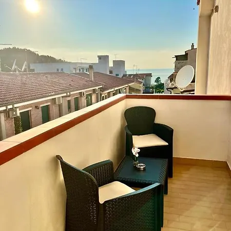 Bed & Breakfast The Queen 4*