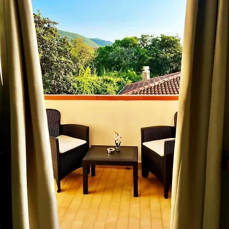 The Queen Alojamento de Acomodação e Pequeno-almoço